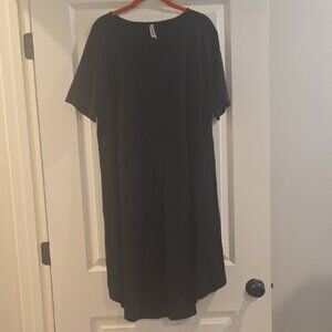 Zenana Outfitters Classic Black Midi Dress